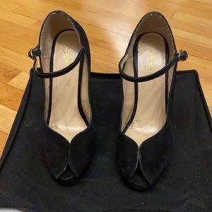 Peep toe black platform stiletto heel